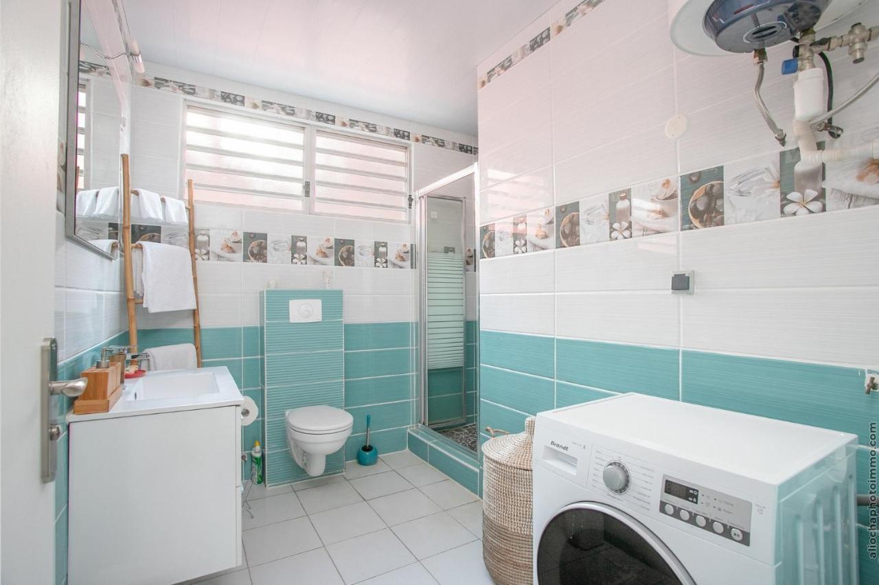 Le Brin D'Amour Apartment Ла Трините Екстериор снимка